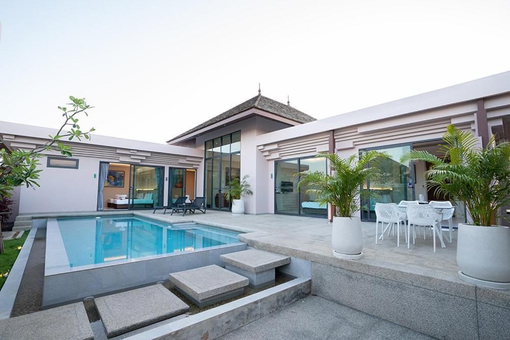 Gold Chariot Pool Villa, Phuket - Sha Certified