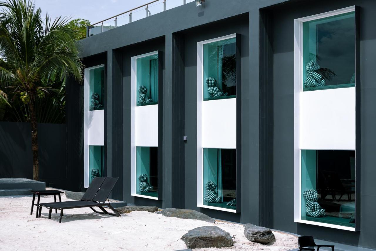 Hotel Foto Beachfront Phuket