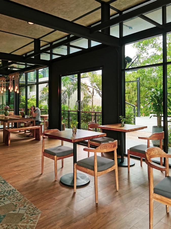 Cozy Design Near * Nai Harn