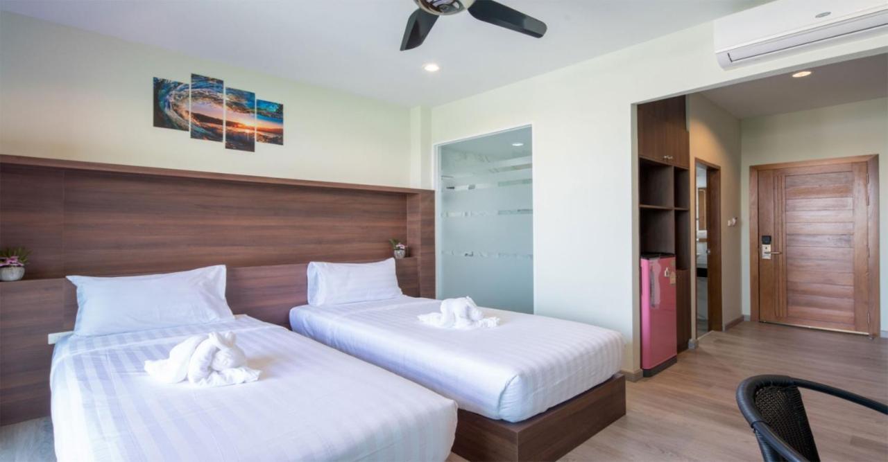 Hotel Peace Blue Naiharn Naturist Phuket Sha Extra 3*