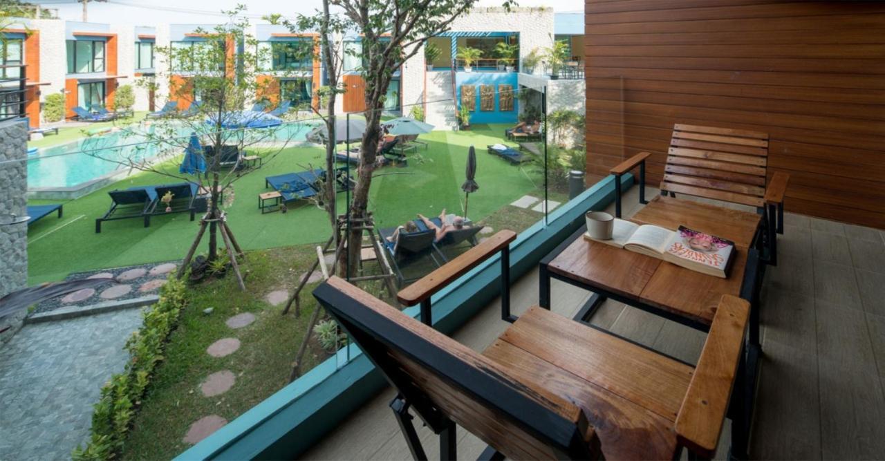 Peace Blue Naiharn Naturist Phuket Sha Extra Hotel 3*