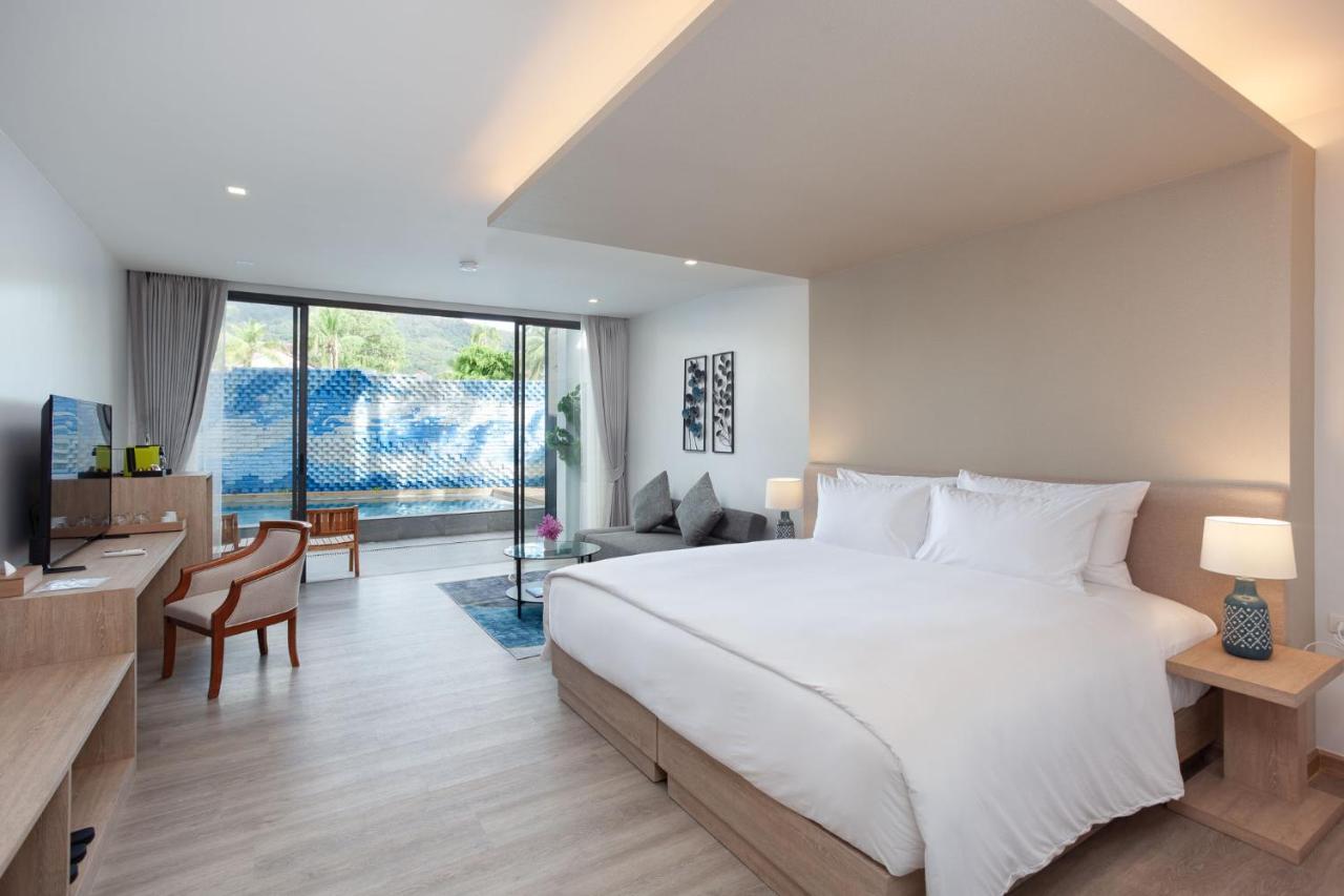 Anona Beachfront Phuket Resort-sha Extra Hotel 4*