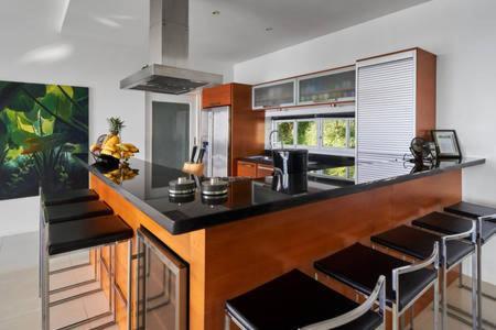 Ginborn 5 Bedroom Pool With Sea View In Villa Kata Beach (Phuket)