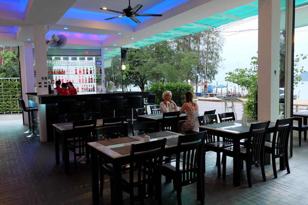 Phuket Seaview Resotel