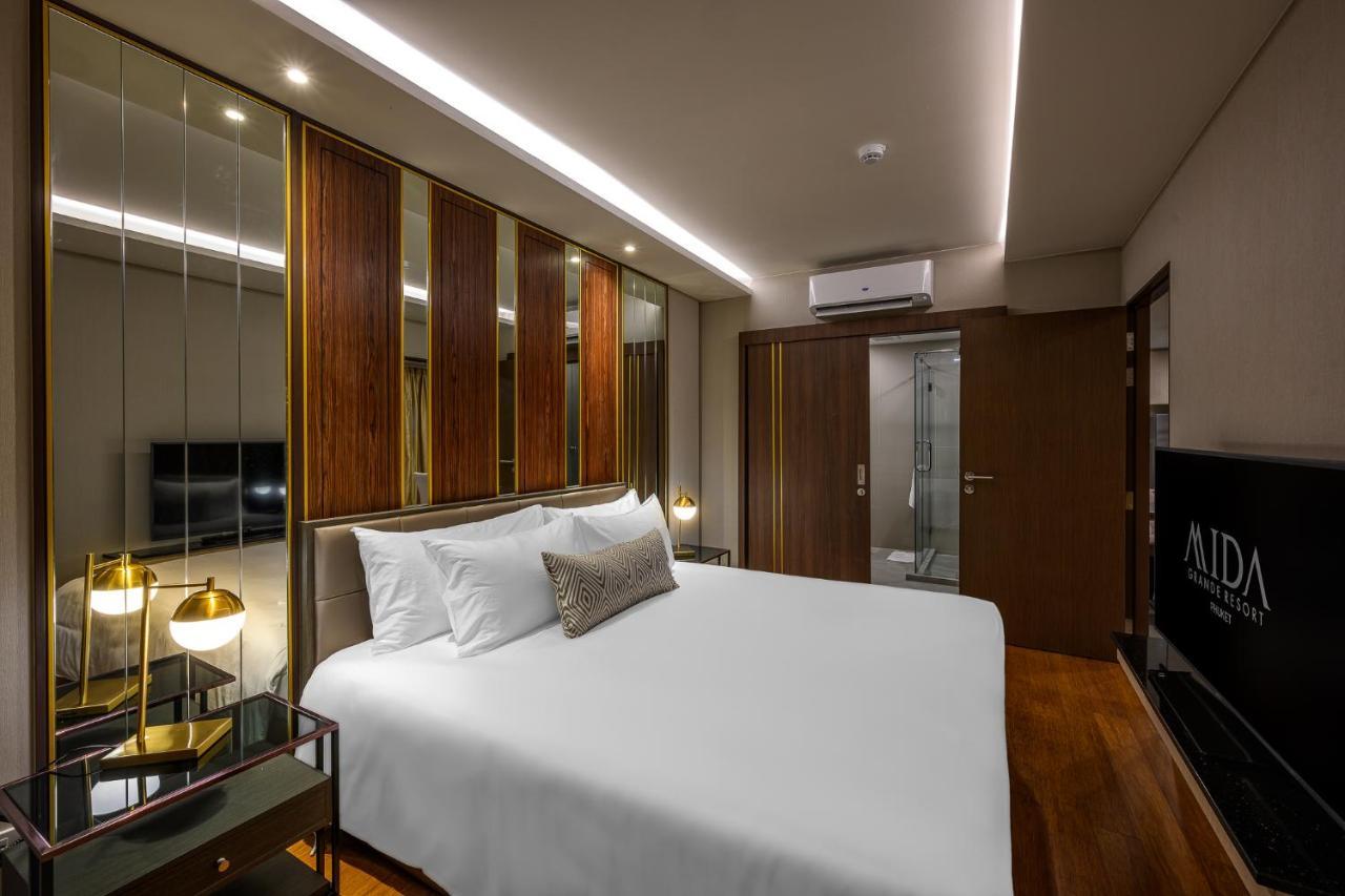 Apartment Two Bedrooms Seaview Surin Bangtao Area 4407
