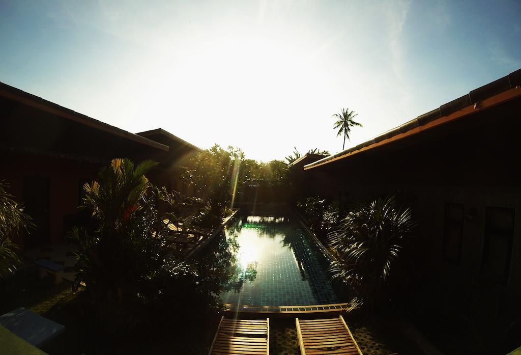 2 Hotel Chalong