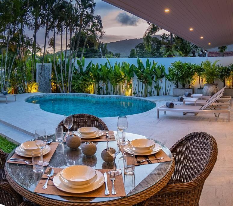 Amazing Pool Villa, 2 Bedrooms Nai Harn *