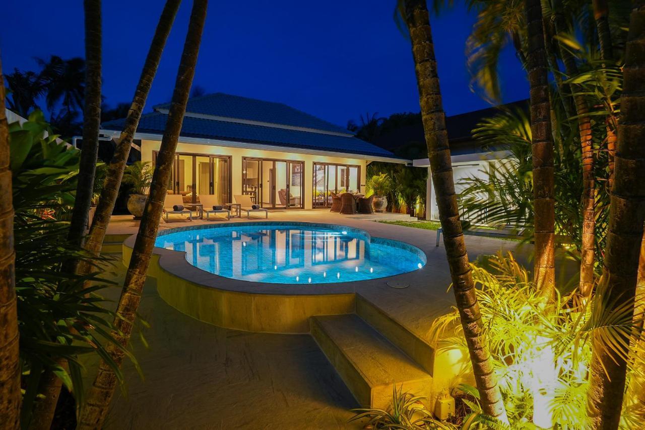 Villa Amazing Pool Villa, 2 Bedrooms Nai Harn *