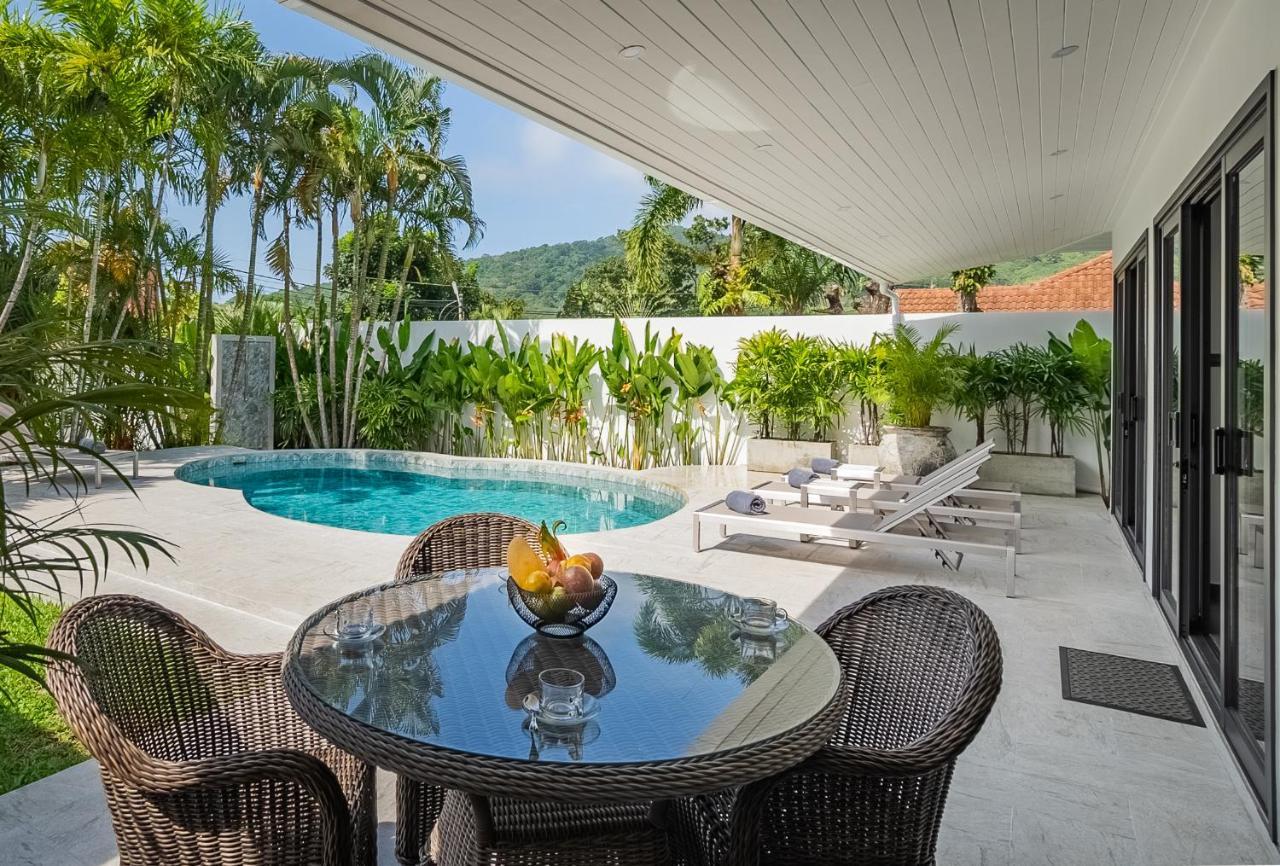Amazing Pool Villa, 2 Bedrooms Nai Harn Villa Rawai