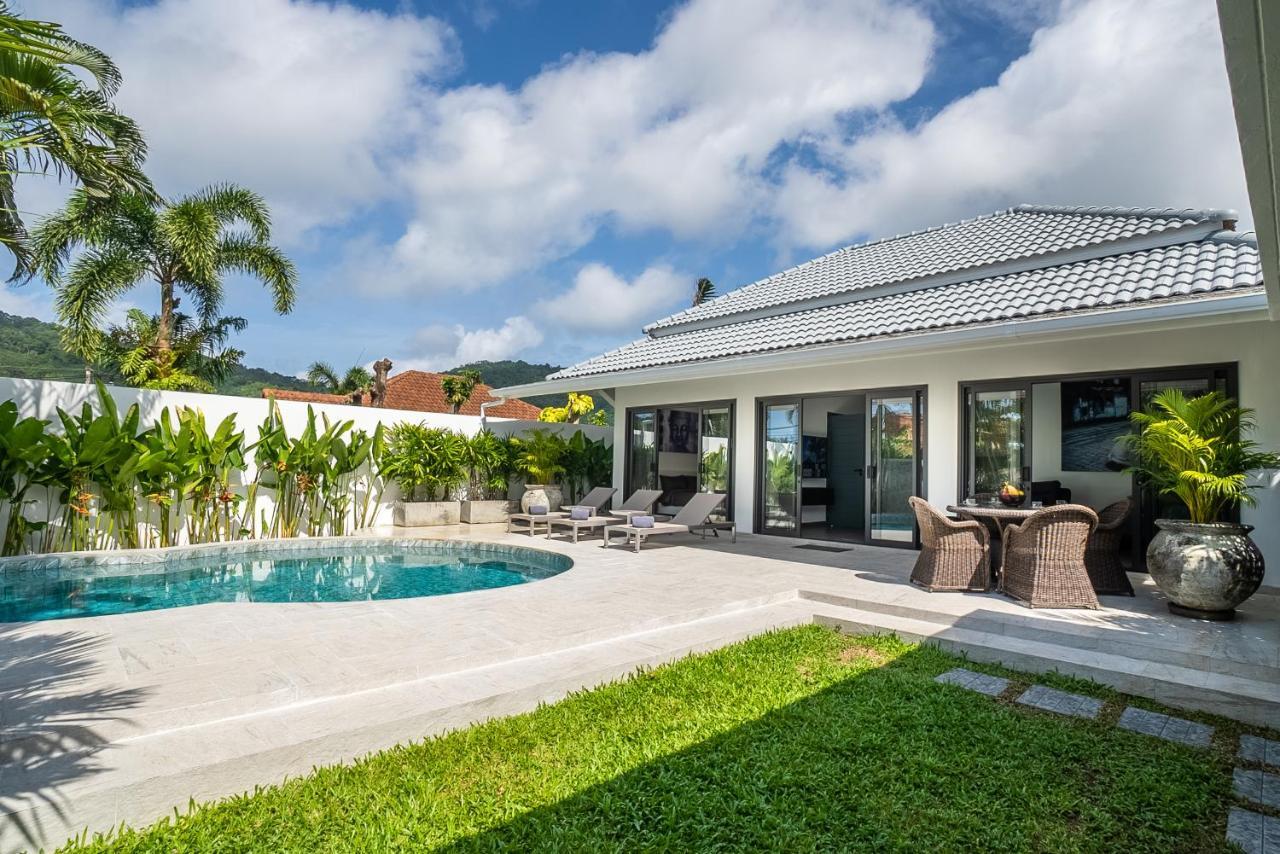 Amazing Pool Villa, 2 Bedrooms Nai Harn Villa