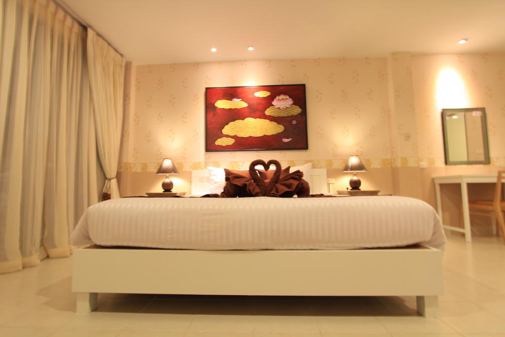 The Guide Hometel Hotel Kata Beach (Phuket)