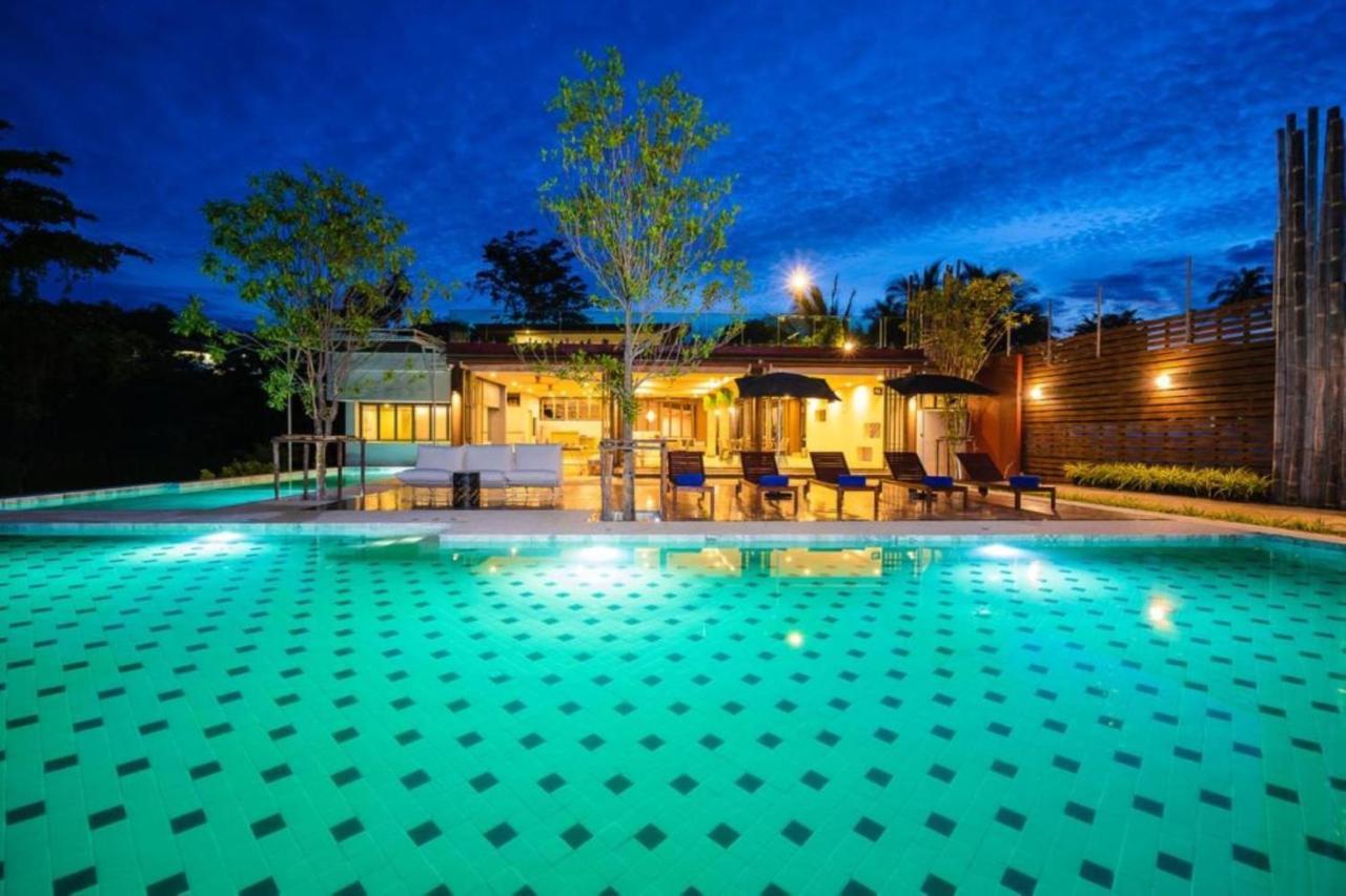 Charcoal Panwa Phuket 3*