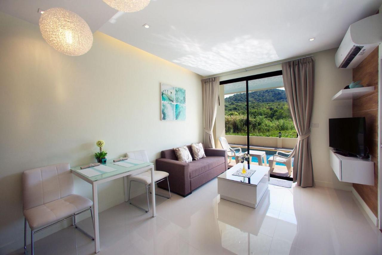 By Tropiclook Ferienhaus Nai Harn