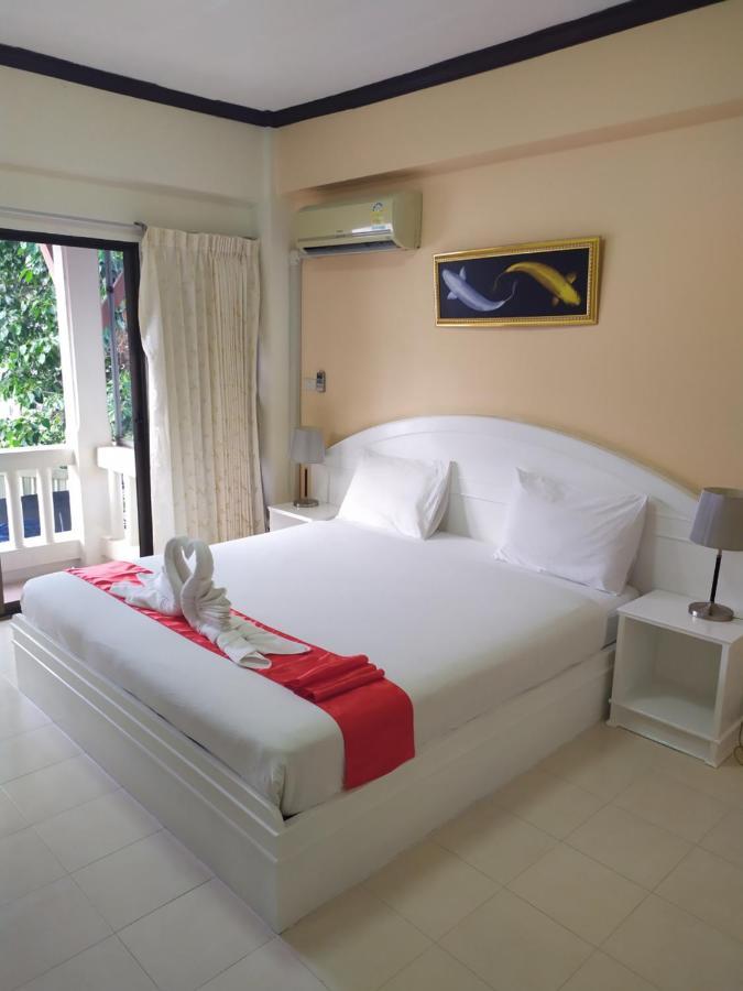 Holidays House Hotel