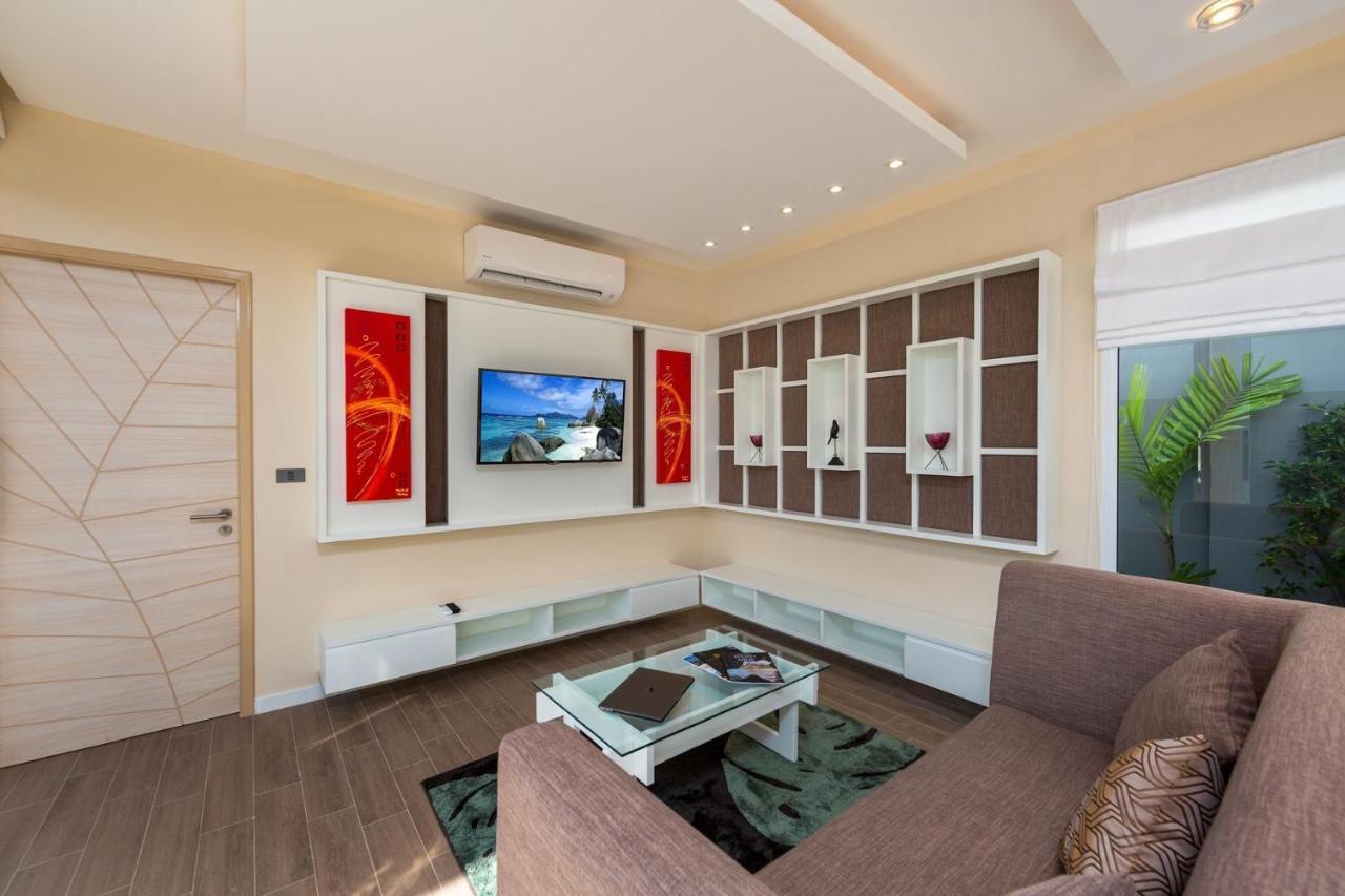 Villa Widi | 2br Private Pool | Nai Harn
