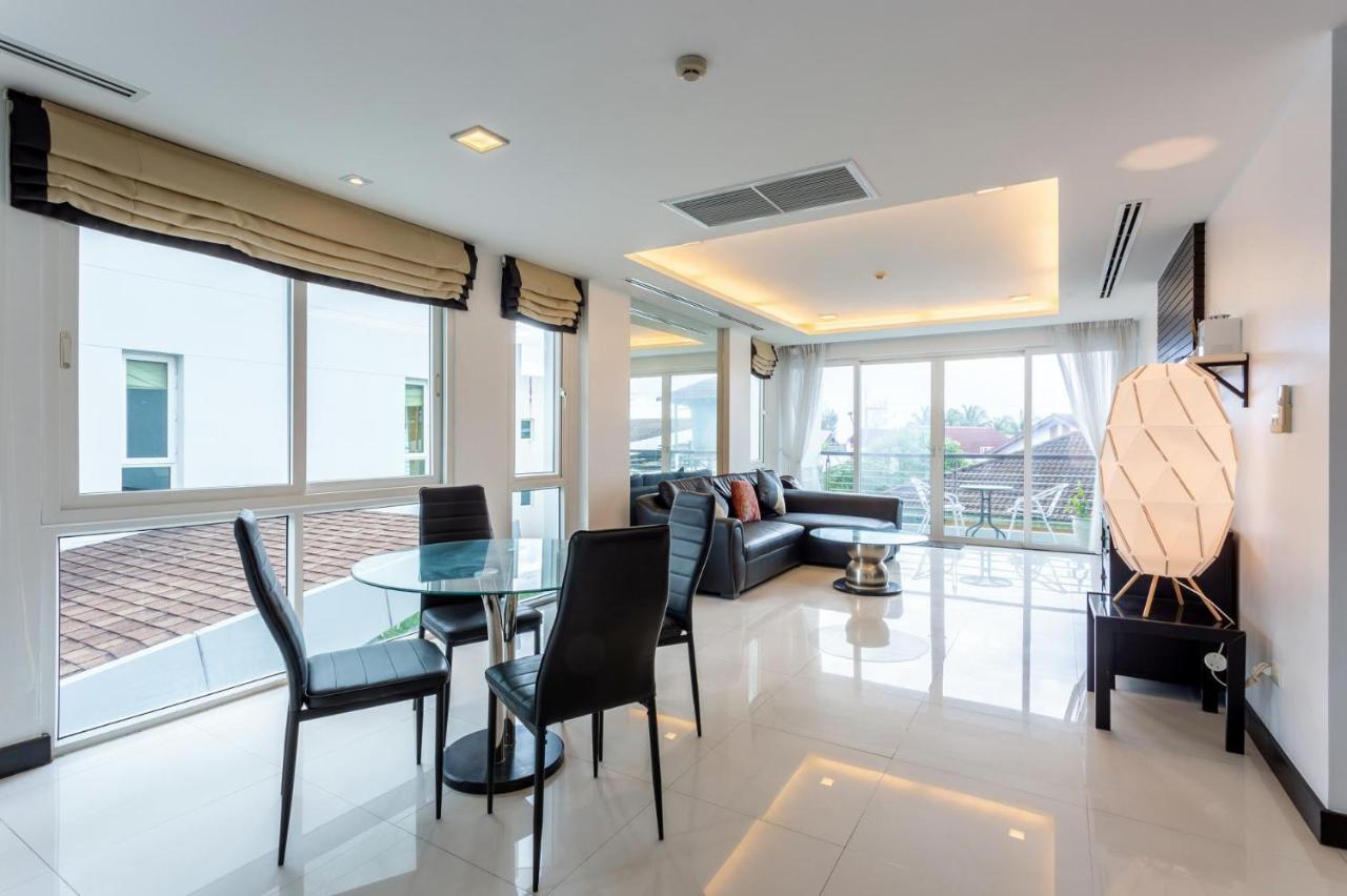 The Palms, 100 Meters To Apartment *