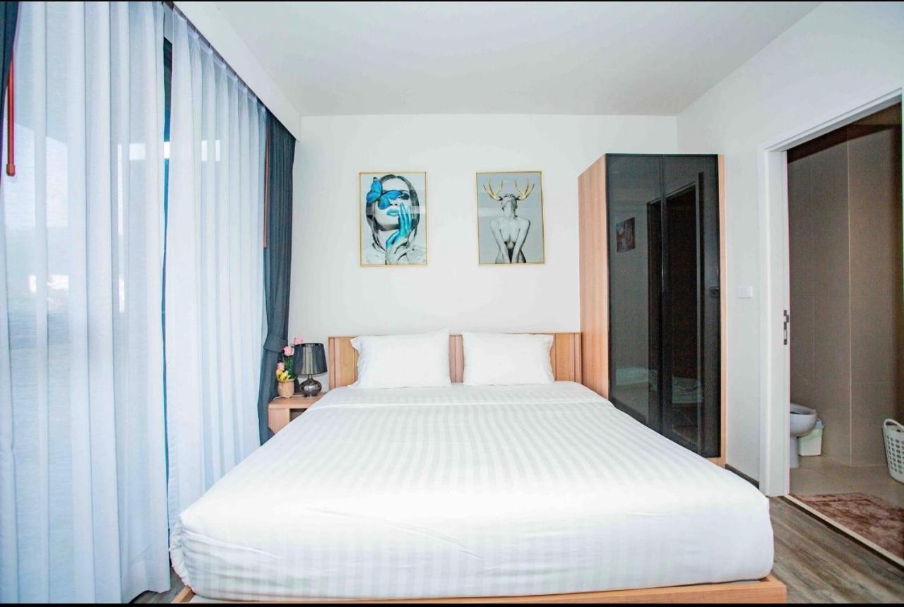 The Deck Apartment Patong