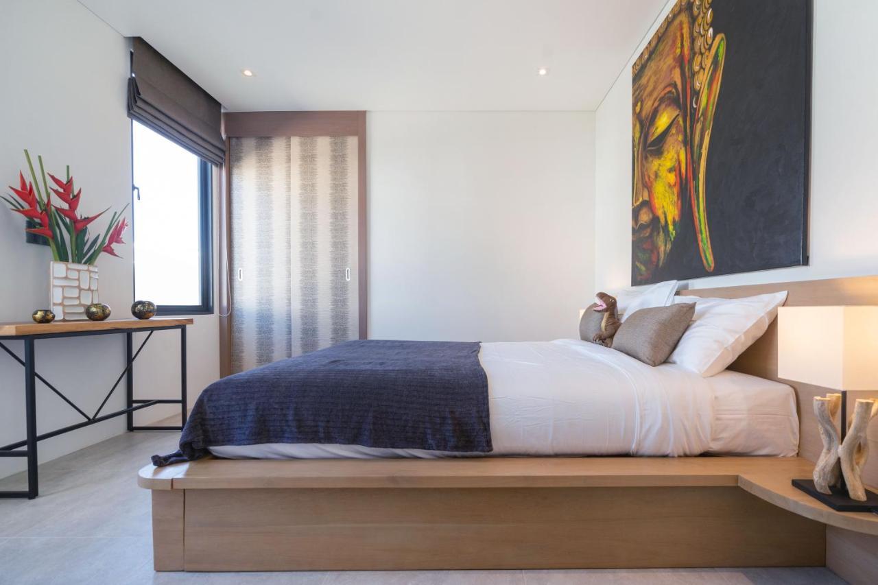 Labriz Ocean - Tropical Modern Living Villa Phuket