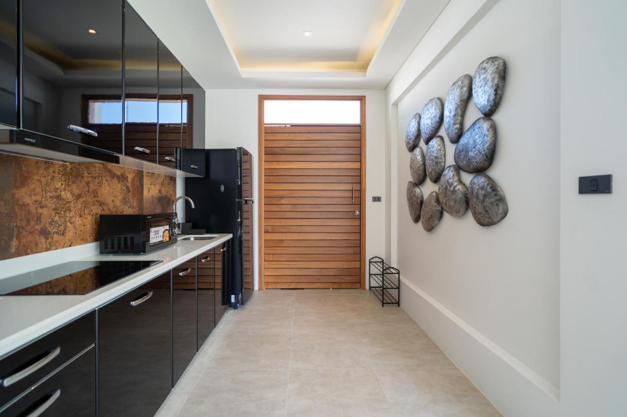 Labriz Ocean - Tropical Modern Living Villa *