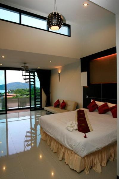 Hotel The Idol Boutique & Rawai