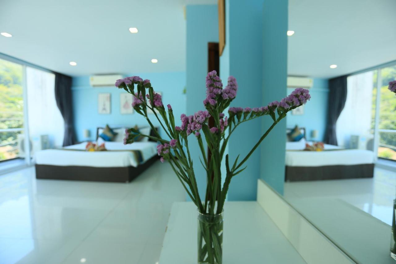 Seaview Villa芭东海景3卧别墅 5分钟到江西冷 3bdr Pool *