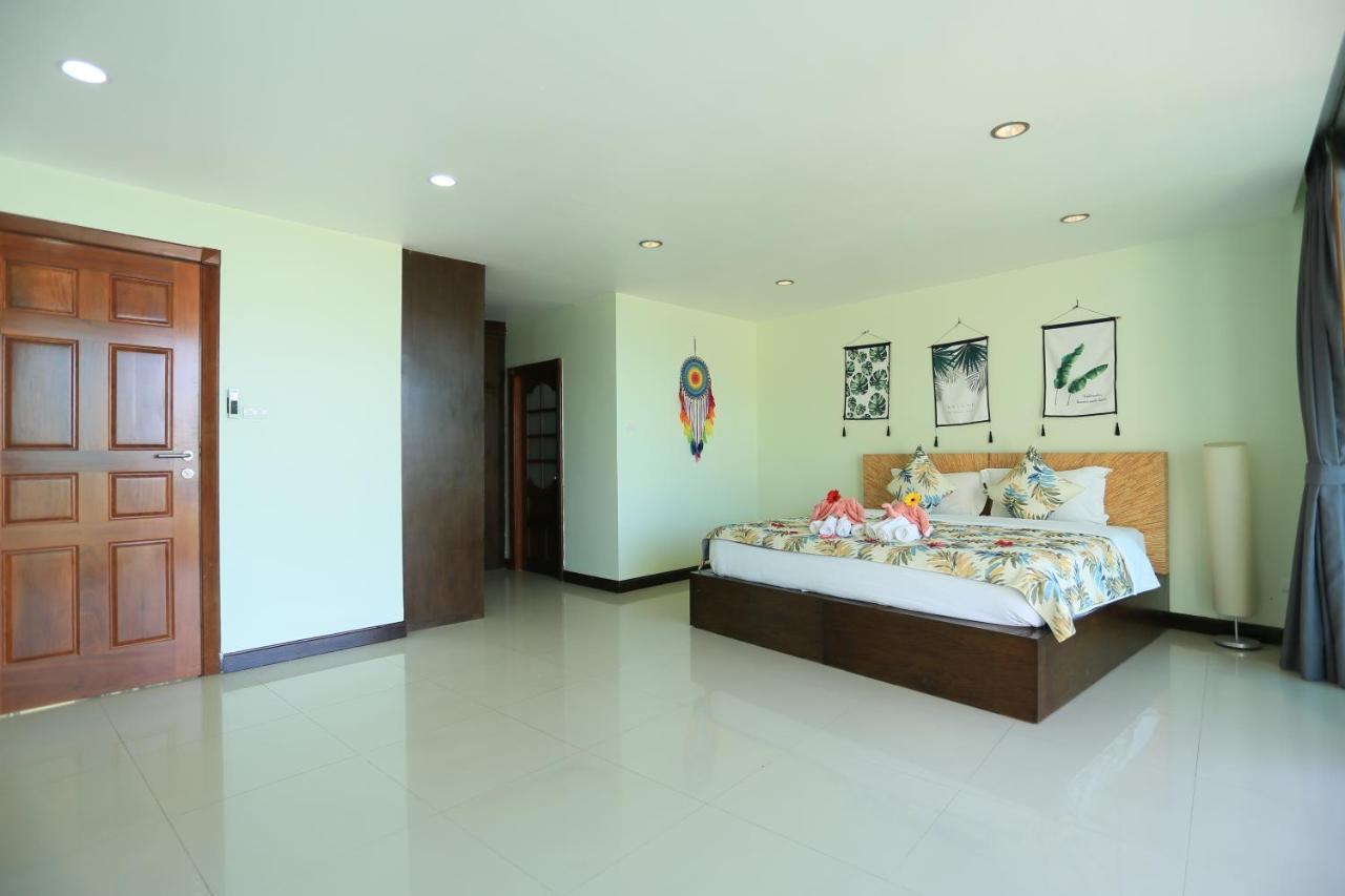 Seaview Villa芭东海景3卧别墅 5分钟到江西冷 3bdr Pool Patong