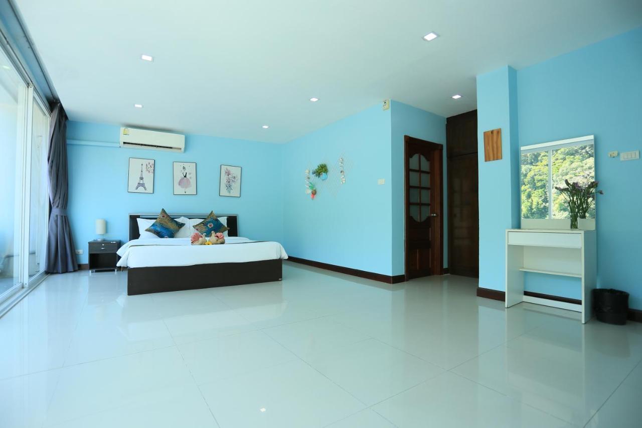 Seaview Villa芭东海景3卧别墅 5分钟到江西冷 3bdr Pool