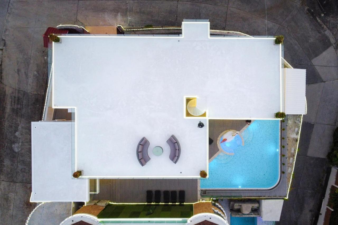 Luxury 8 Bedroom In Infinity Patong