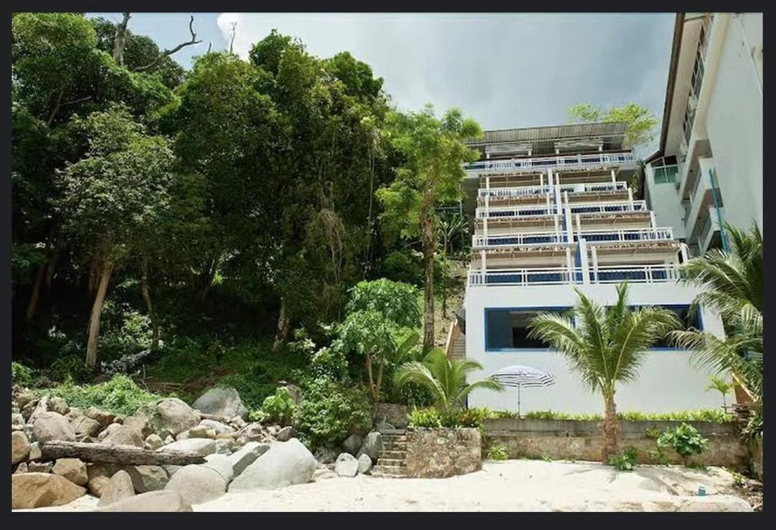 At Sea Hotel