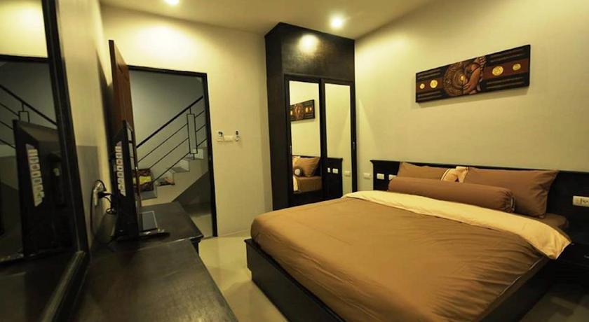 The Bedroom * Kata Beach (Phuket)