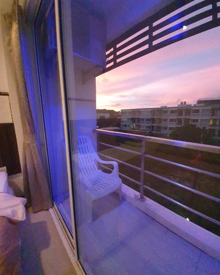At 2* Patong