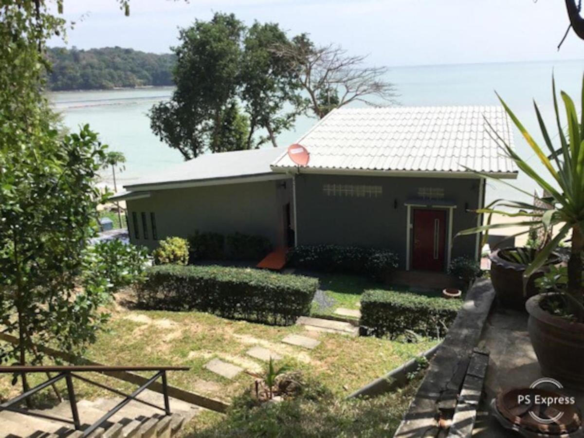 Koh Sirey Beachfront Pool Ferienhaus *
