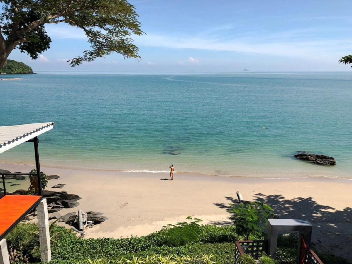 Koh Sirey Beachfront Pool * Phuket