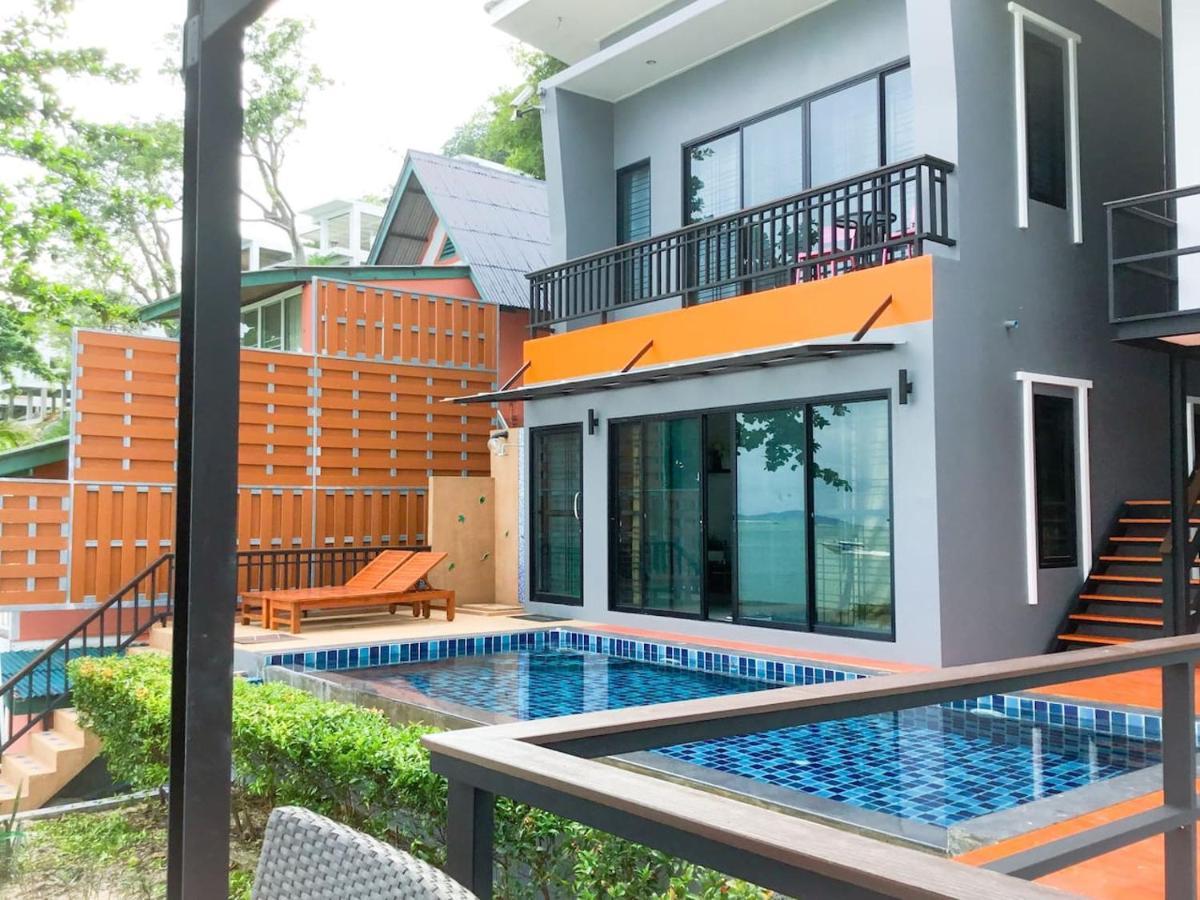 Koh Sirey Beachfront Pool * Phuket