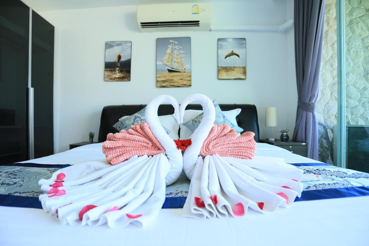 Villa Seaview Villa芭东海景3卧别墅 5分钟到江西冷 3bdr Pool *