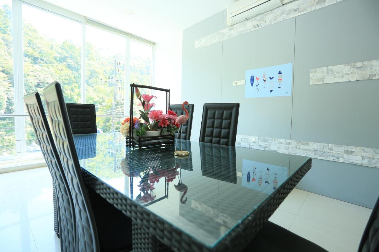 Seaview Villa芭东海景3卧别墅 5分钟到江西冷 3bdr Pool