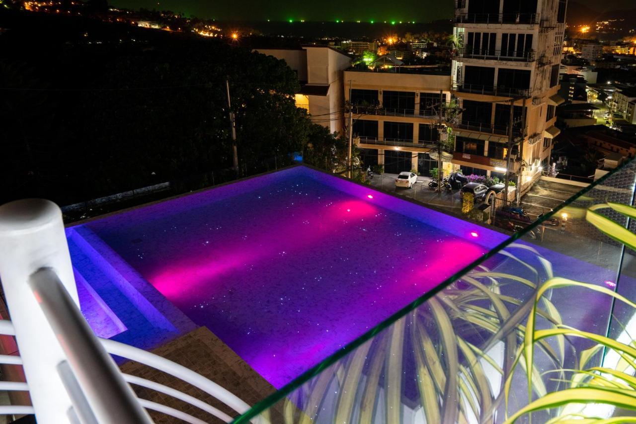 Amazing Modern Privat Pool In Great Location In Villa
