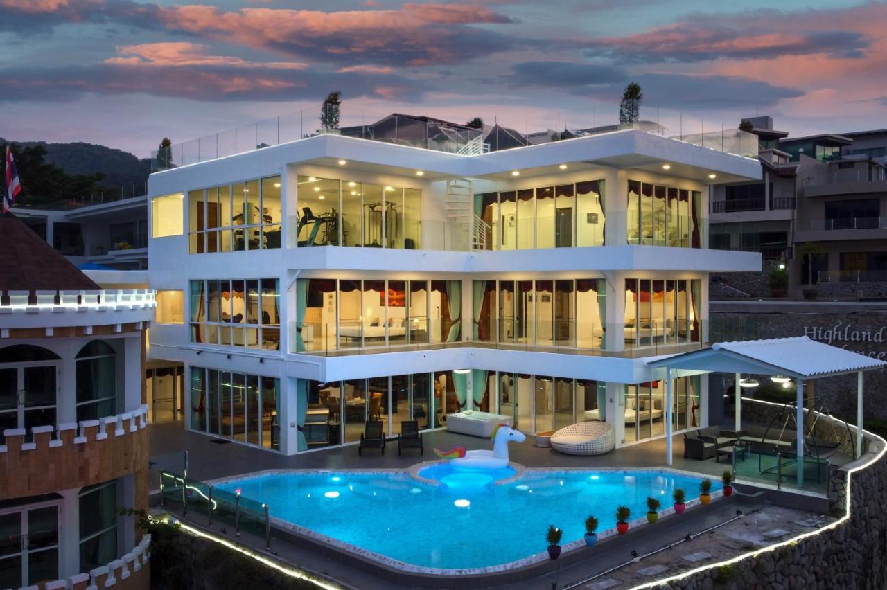 Villa Luxury 8 Bedroom In Infinity Patong