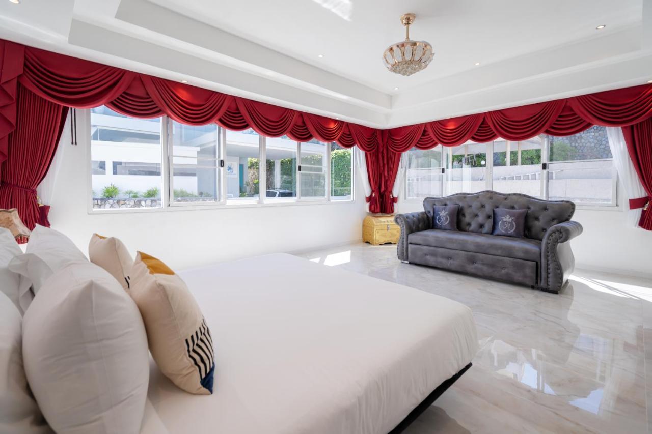 Luxury 8 Bedroom In Infinity Villa