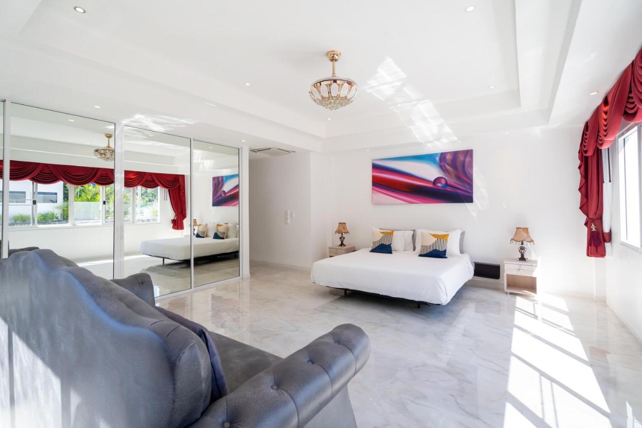 Villa Luxury 8 Bedroom In Infinity Patong