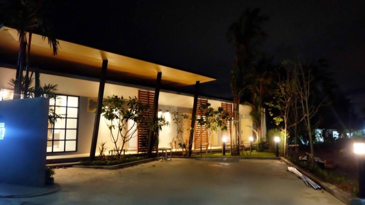 Phumi Hotel Thalang