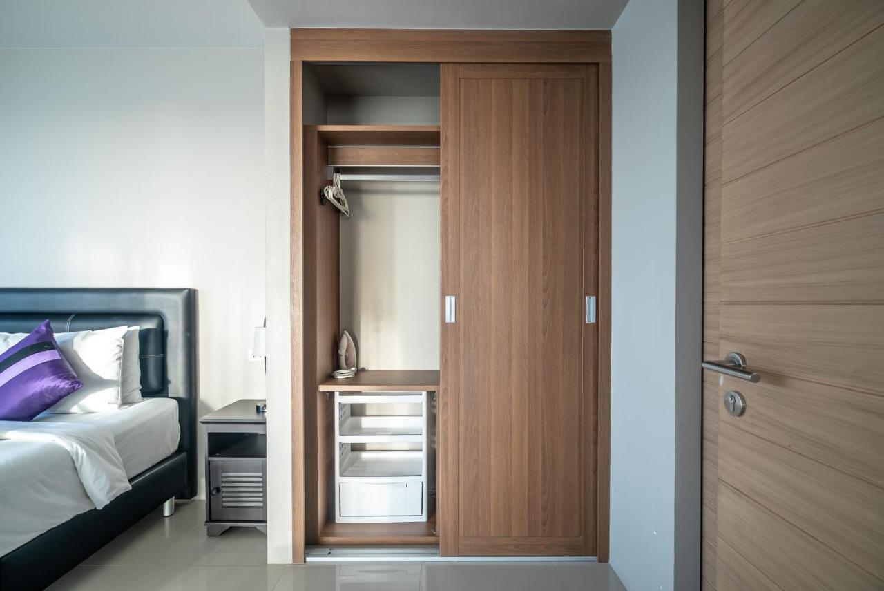 The Ark At Veloche Group By Lofty *