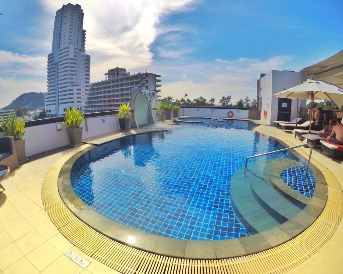 Bangla Road 2 Bedroom In Location Of