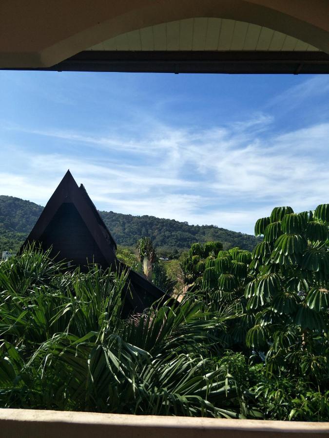 Thalassa Aparthotel Nai Harn