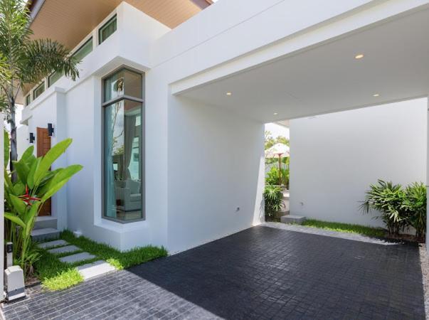 Ananas Shambala Grand Cherng Talay Villa