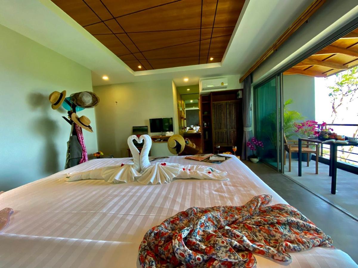 Twin Sea 12 Apartment