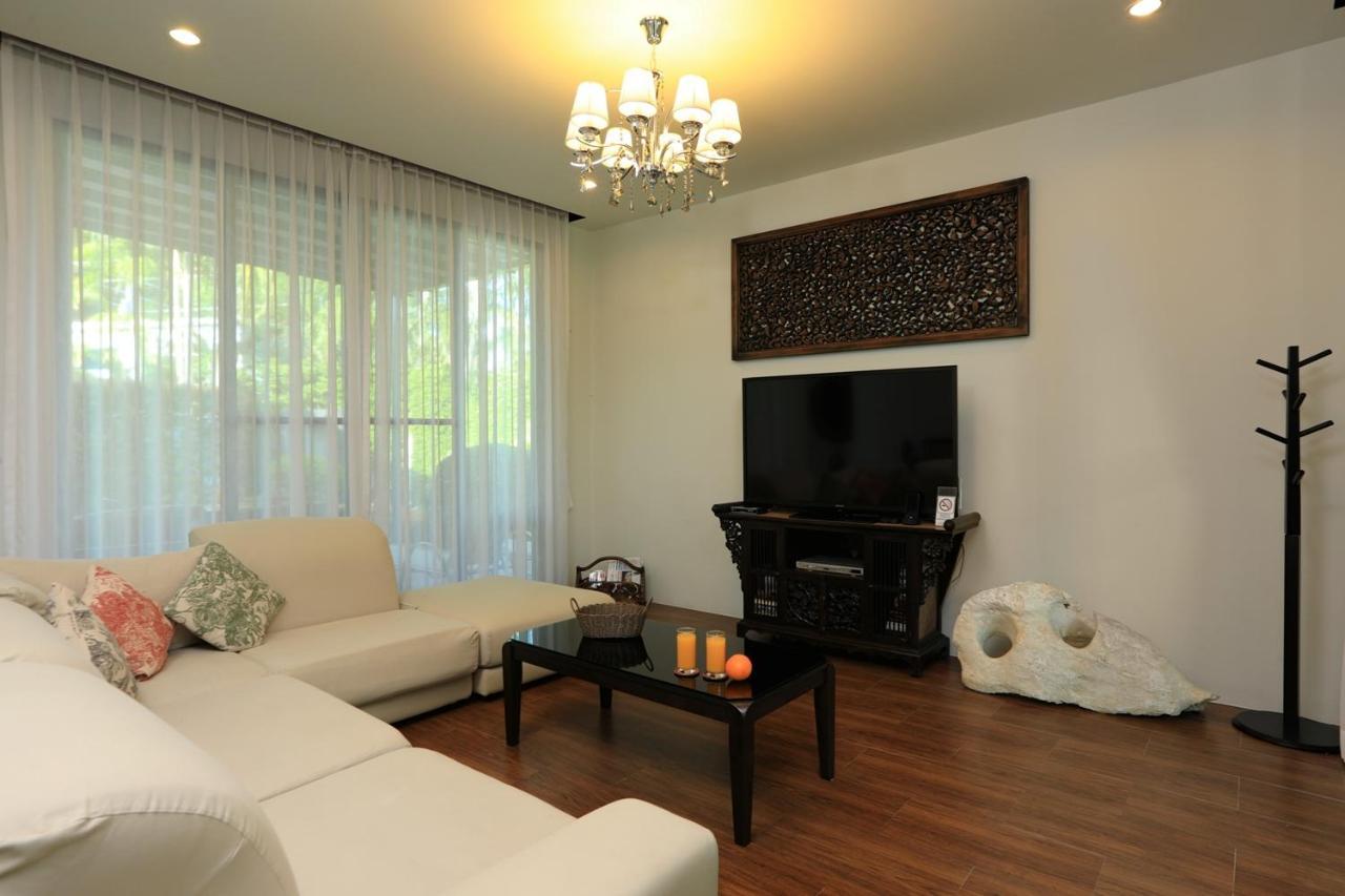 Villa Baan Bua Estate By Tropiclook Nai Harn