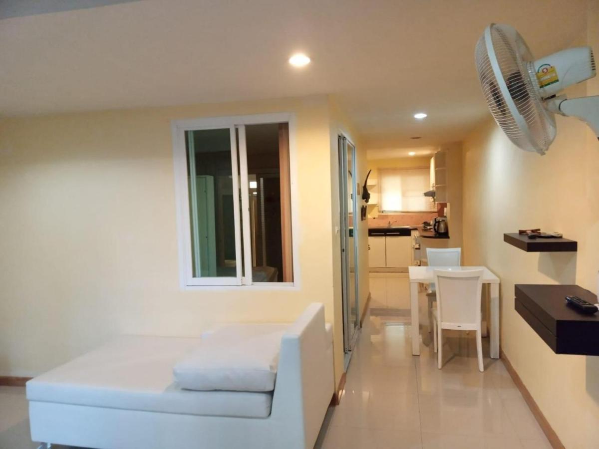 Apartment The Palm Breeze Phuket