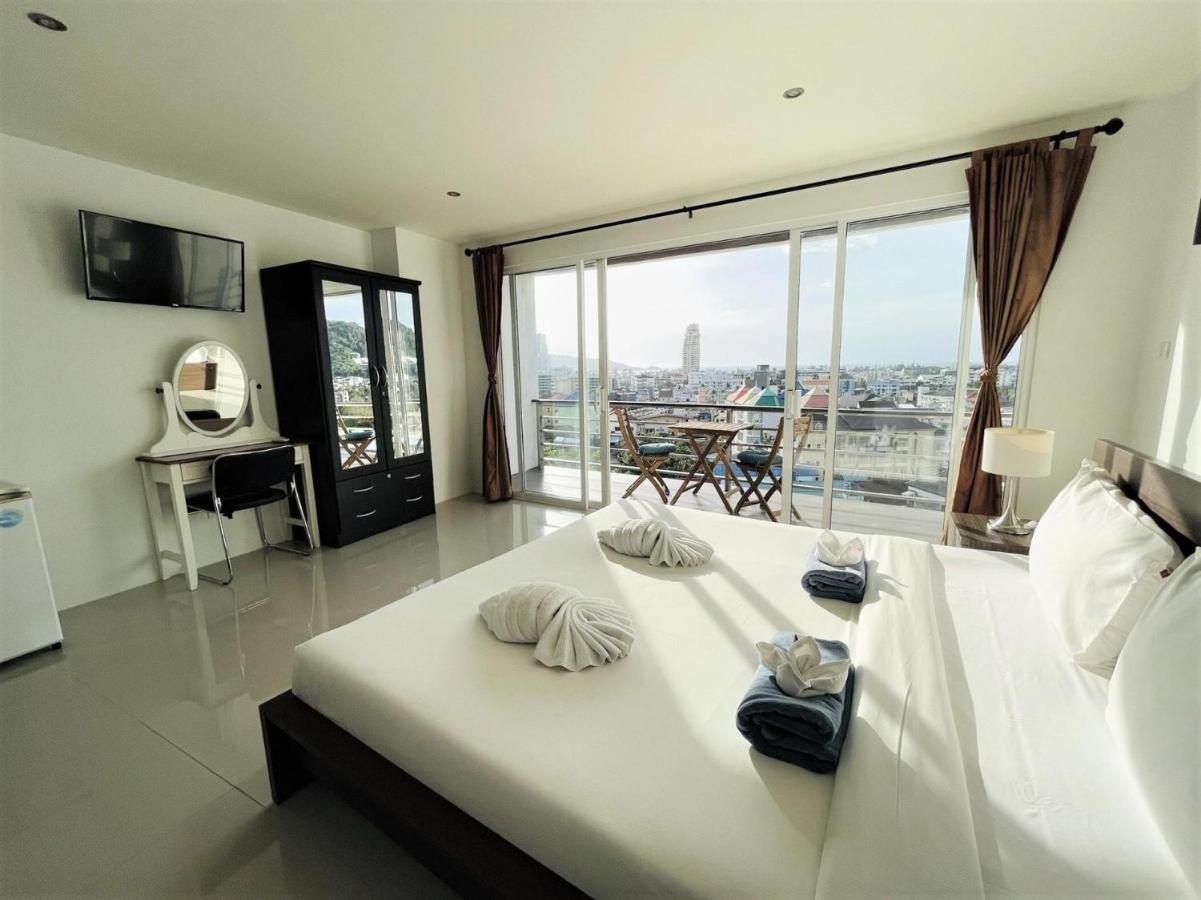 Private At Bayshore By Lofty Patong