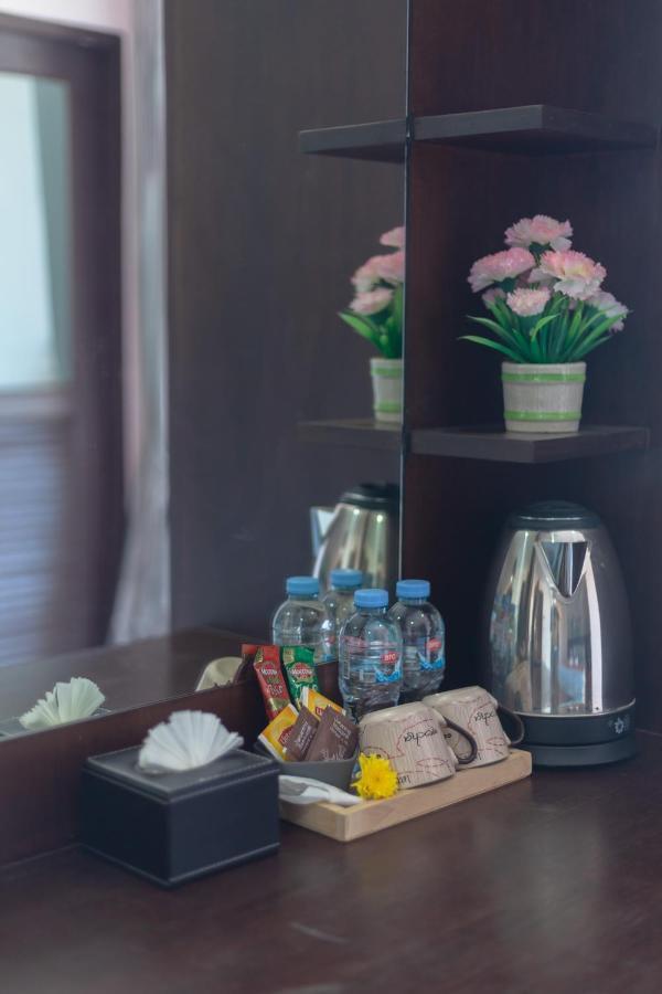 Sunflower Hotel 2*